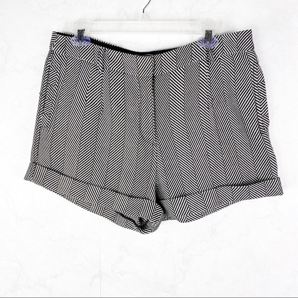 [F21] Knit Stripe Shorts
